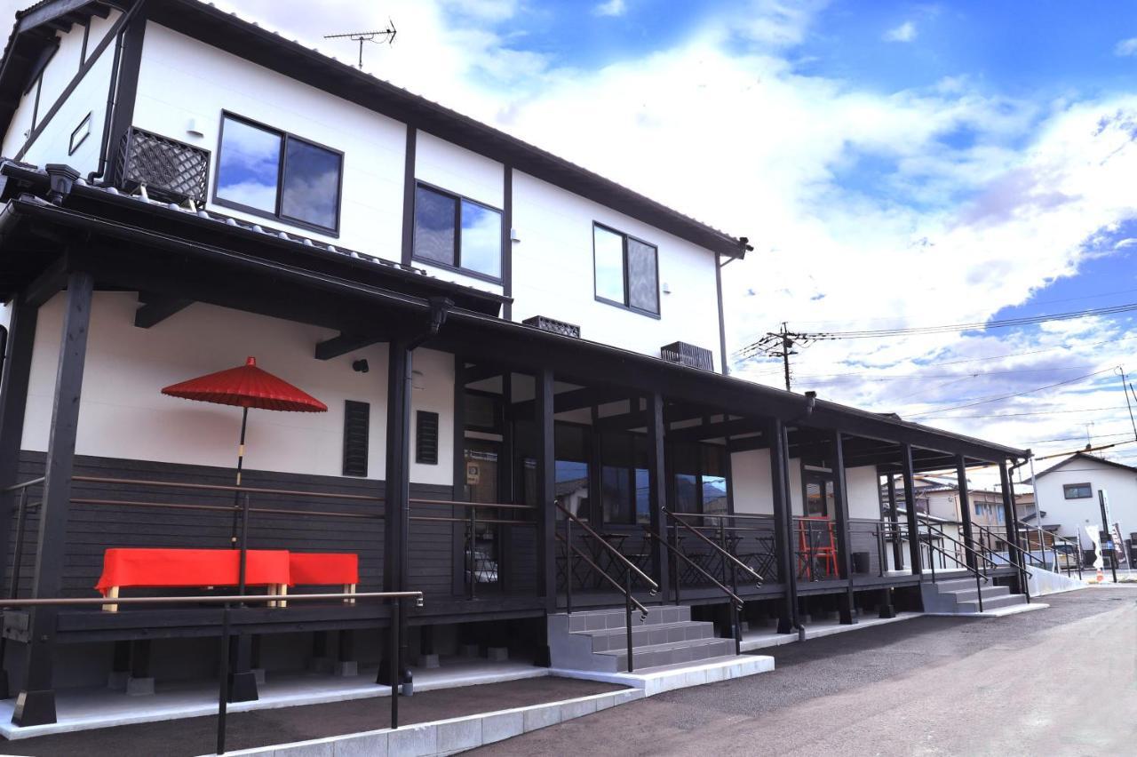 Base Ogi House Of Sakuraoka Hostel Exterior photo